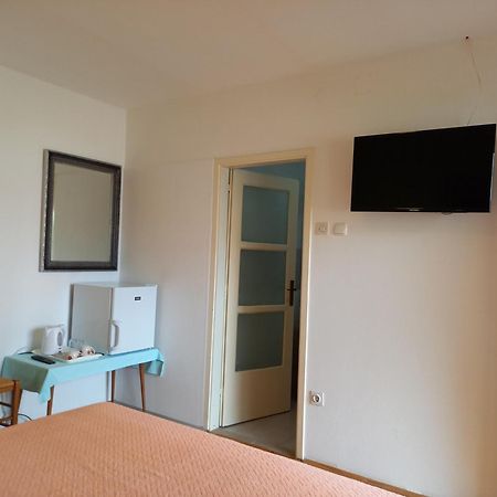 Summer Rooms Baska Ngoại thất bức ảnh