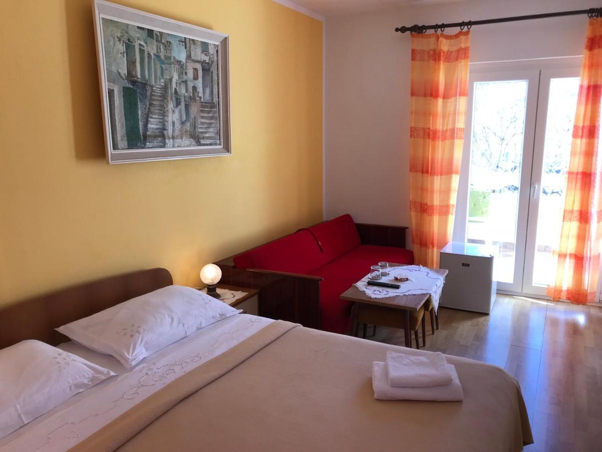 Summer Rooms Baska Ngoại thất bức ảnh